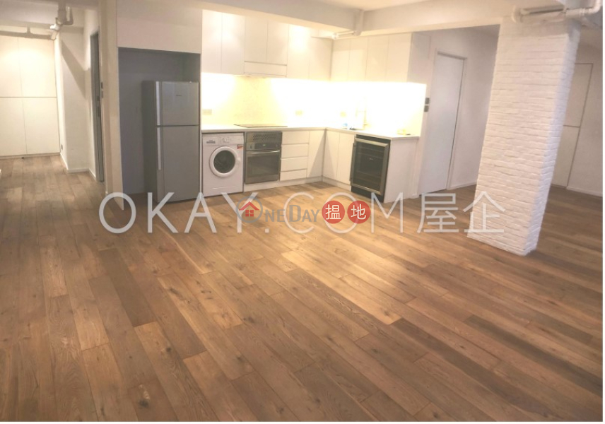 HK$ 42,000/ month Kai Fat Building | Western District, Stylish 1 bedroom on high floor | Rental