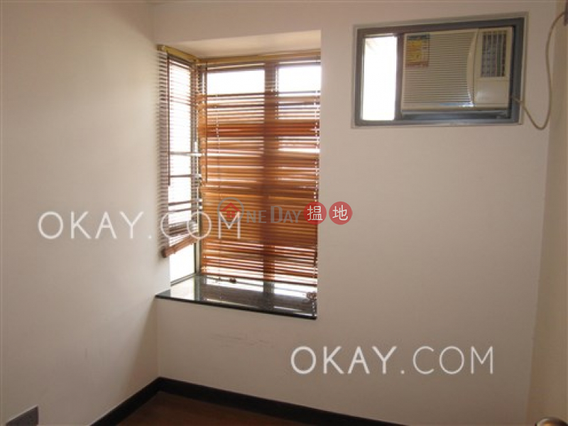 HK$ 35,000/ month, Hollywood Terrace Central District | Stylish 3 bedroom in Sheung Wan | Rental
