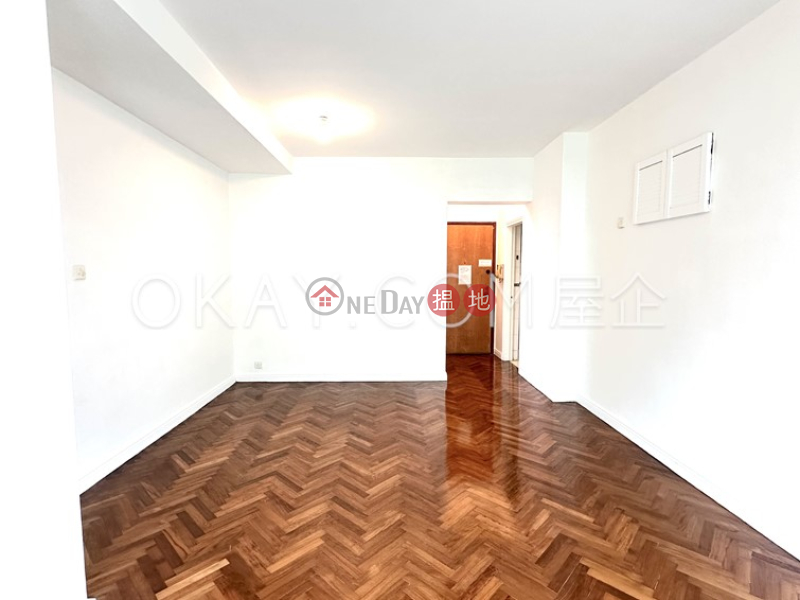HK$ 22M | Hillsborough Court Central District | Luxurious 2 bedroom on high floor with parking | For Sale