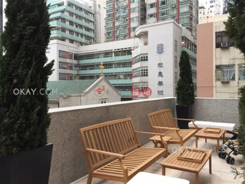 HK$ 49,000/ 月高街98號-西區-3房2廁,星級會所,露台《高街98號出租單位》