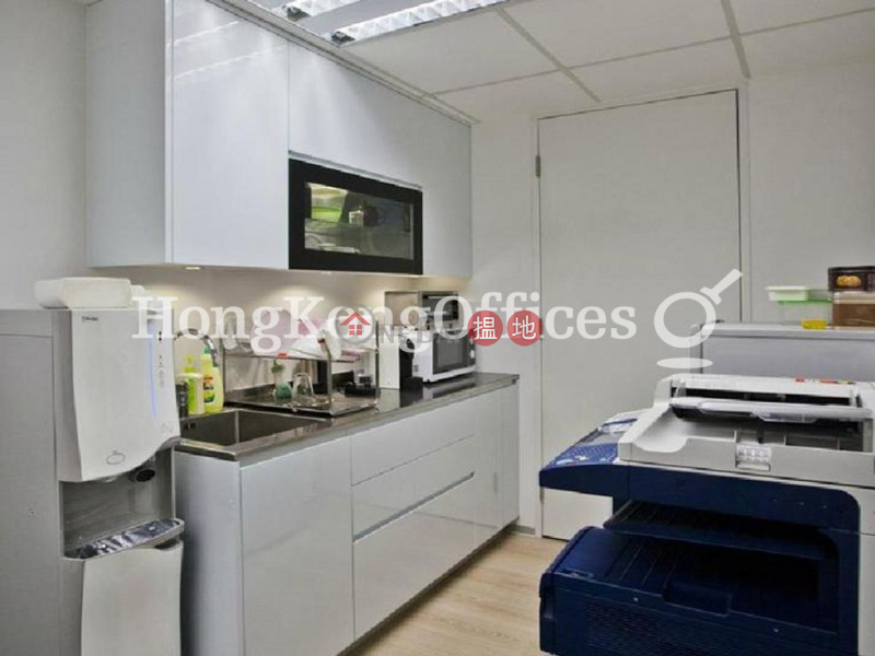 Centre Point, Middle Office / Commercial Property, Rental Listings HK$ 42,072/ month
