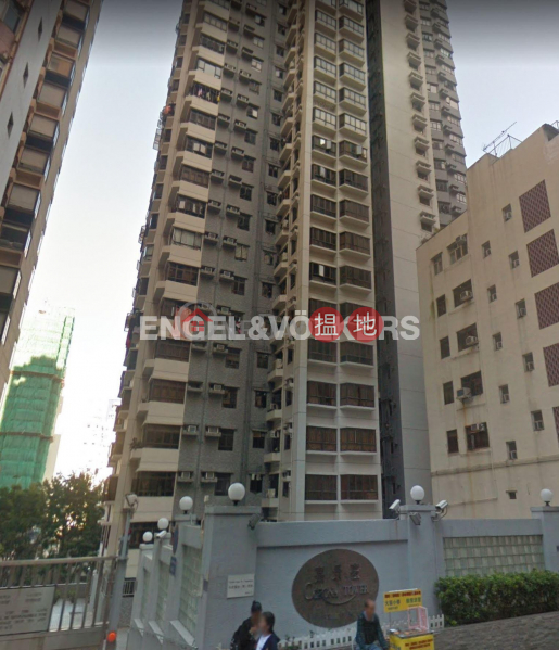 1 Bed Flat for Rent in Soho, Corona Tower 嘉景臺 Rental Listings | Central District (EVHK89232)