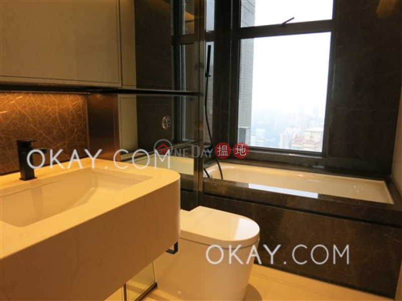 HK$ 39.8M, Arezzo Western District | Unique 3 bed on high floor with harbour views & balcony | For Sale