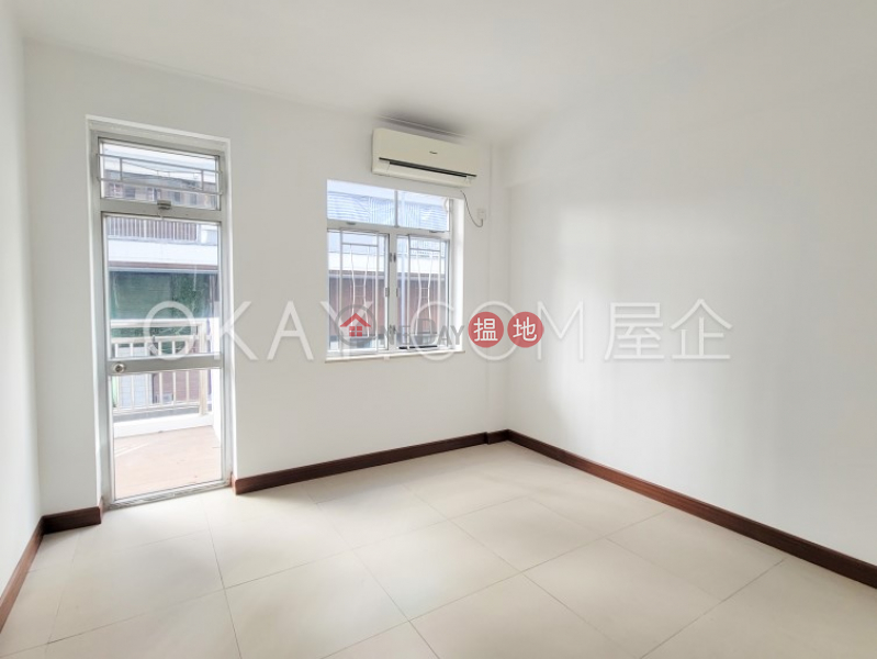 HK$ 42,000/ month Florida Mansion, Wan Chai District, Stylish 3 bedroom with balcony | Rental
