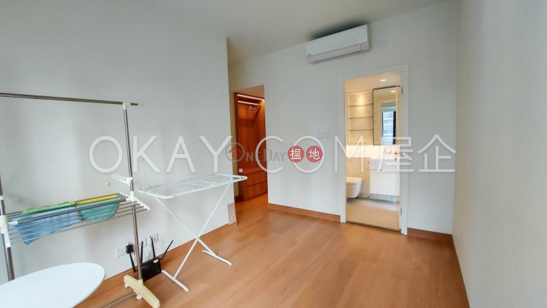 Tasteful 2 bedroom with balcony | Rental, Resiglow Resiglow Rental Listings | Wan Chai District (OKAY-R323116)