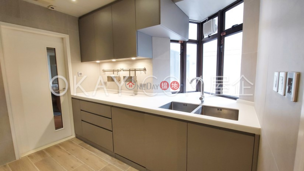 HK$ 102,000/ month, Bamboo Grove, Eastern District, Stylish 3 bedroom in Mid-levels East | Rental