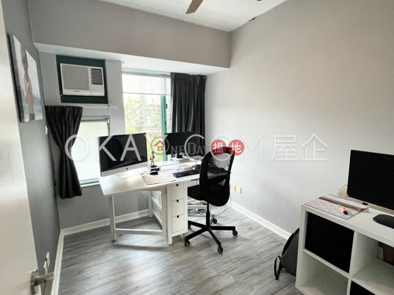 Gorgeous 3 bedroom with balcony | For Sale | Discovery Bay, Phase 13 Chianti, The Barion (Block2) 愉景灣 13期 尚堤 珀蘆(2座) Sales Listings