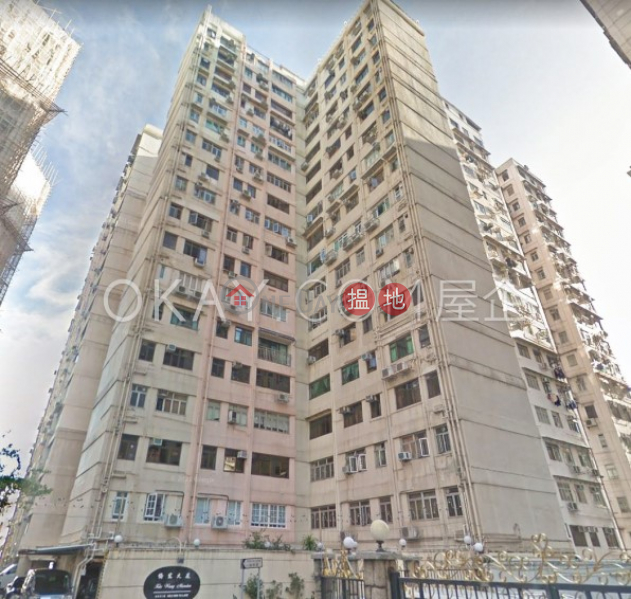 Nicely kept 3 bedroom on high floor with rooftop | Rental | Kiu Wang Mansion 僑宏大廈 Rental Listings