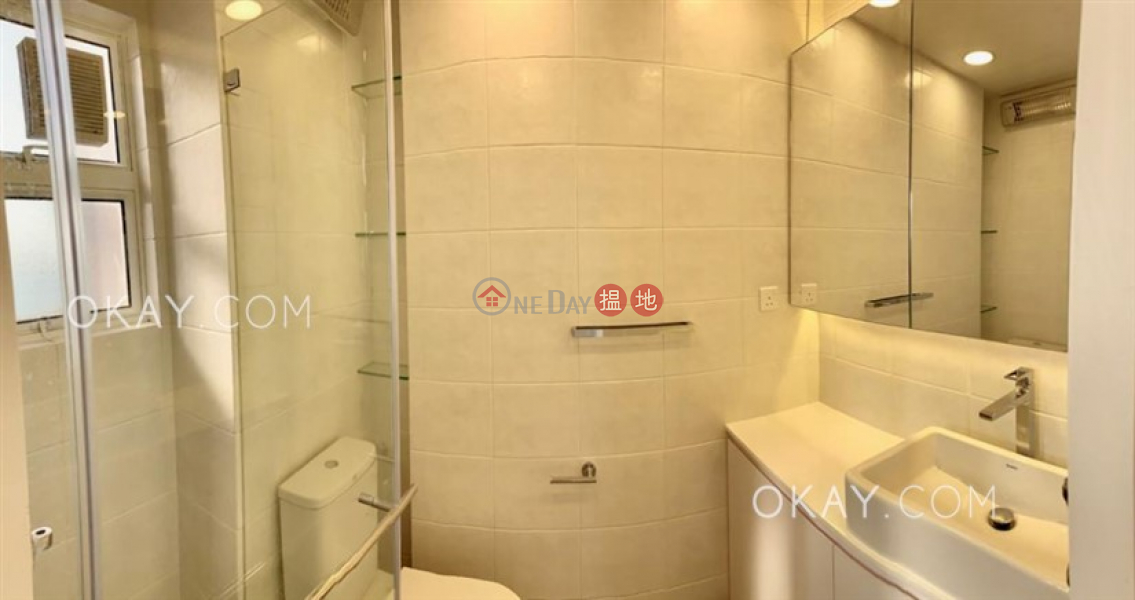 Efficient 4 bedroom with sea views & balcony | Rental | Pine Crest 松苑 Rental Listings