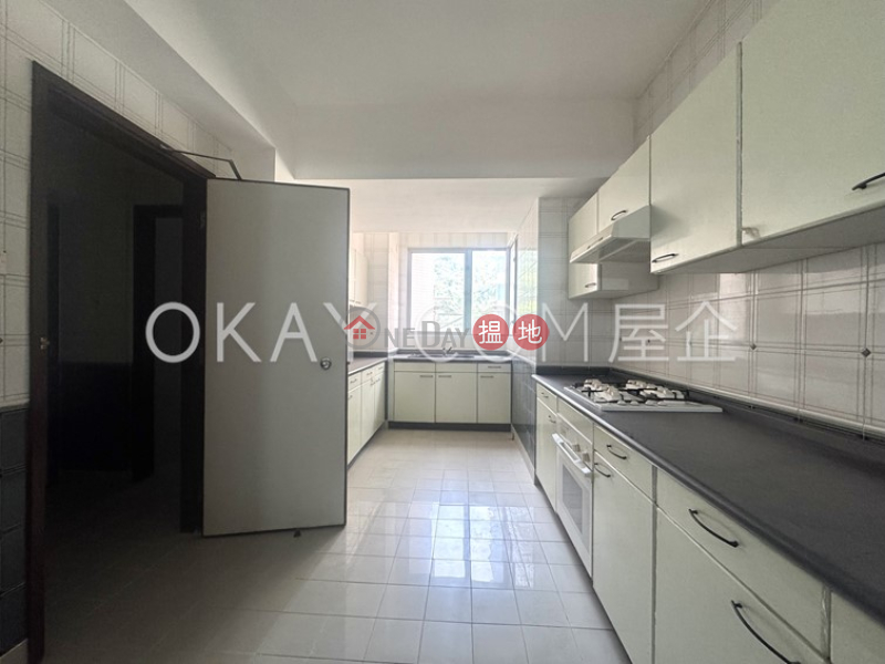 Gorgeous 4 bedroom on high floor with parking | For Sale | Tregunter 地利根德閣 Sales Listings