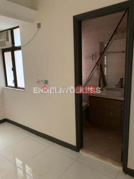 3 Bedroom Family Flat for Rent in Soho, Kam Kin Mansion 金堅大廈 Rental Listings | Central District (EVHK88643)