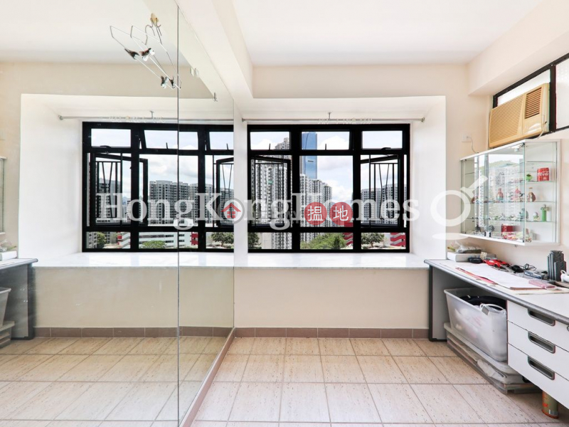 3 Bedroom Family Unit at Block D (Flat 1 - 8) Kornhill | For Sale | Block D (Flat 1 - 8) Kornhill 康怡花園 D座 (1-8室) Sales Listings