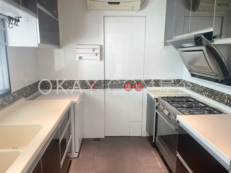 HK$ 33,000/ month | Mang Kung Uk Village, Sai Kung | Elegant house with terrace, balcony | Rental