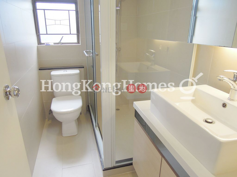 Property Search Hong Kong | OneDay | Residential Rental Listings | 3 Bedroom Family Unit for Rent at Camelot Height