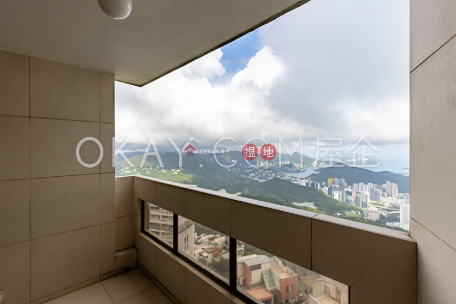 HK$ 125M | Eredine | Central District, Efficient 3 bedroom with sea views, balcony | For Sale