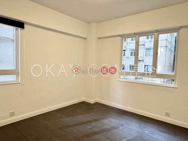 Efficient 3 bedroom with balcony & parking | Rental, 60-62 MacDonnell Road | Central District, Hong Kong Rental HK$ 60,000/ month