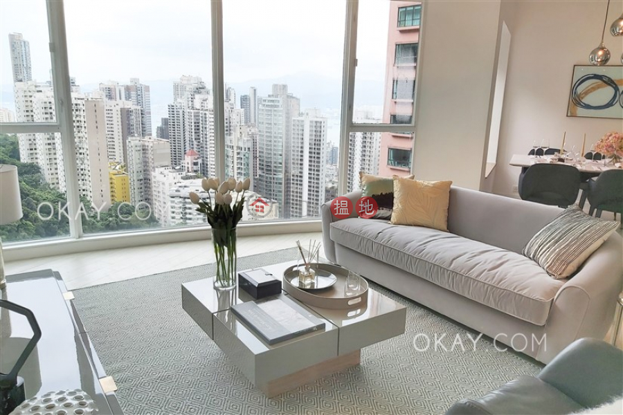 Rare 3 bedroom with parking | Rental, Hillsborough Court 曉峰閣 Rental Listings | Central District (OKAY-R19060)