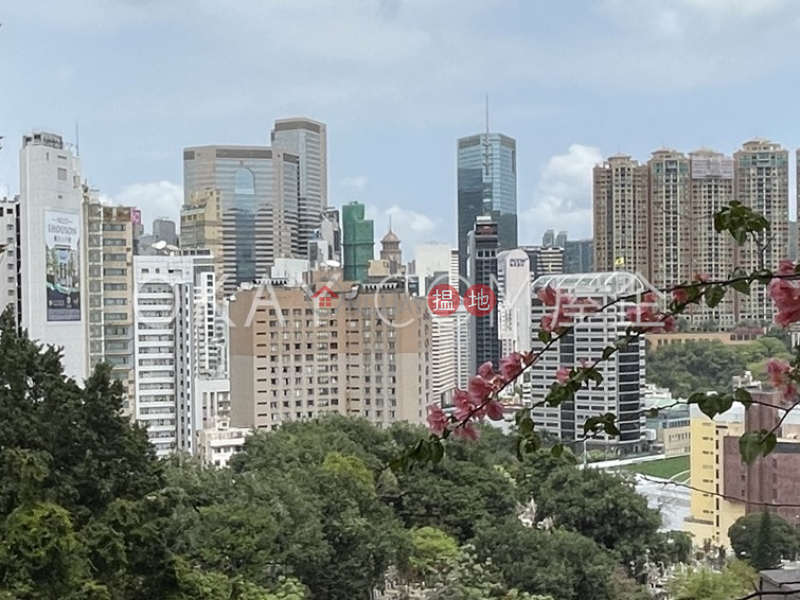 HK$ 45,000/ month | Silver Fair Mansion Wan Chai District, Nicely kept 3 bedroom with balcony & parking | Rental