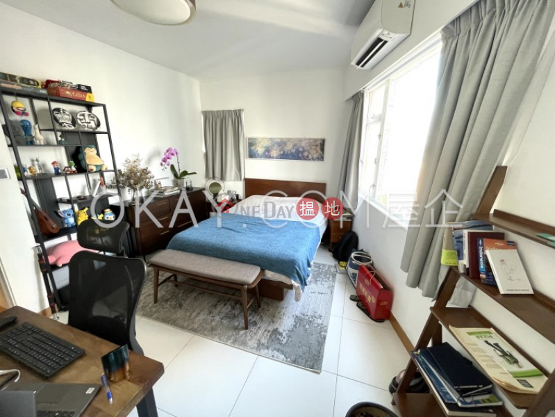 HK$ 11.9M Caineway Mansion, Western District Stylish 1 bedroom in Mid-levels West | For Sale