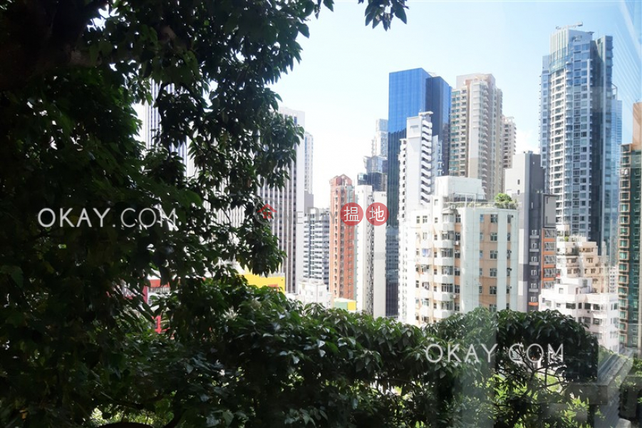 HK$ 54,000/ month, Kennedy Court Eastern District, Luxurious 3 bedroom in Mid-levels East | Rental