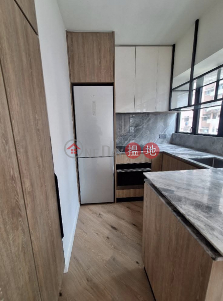 ONE ELEVEN 1 BEDROOM | 111 High Street | Western District | Hong Kong Rental, HK$ 31,000/ month