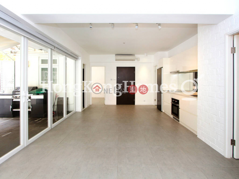 HK$ 26M, Grand Court, Wan Chai District | 3 Bedroom Family Unit at Grand Court | For Sale