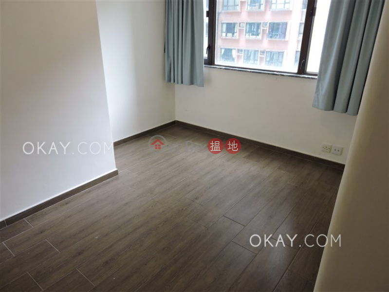 HK$ 48,000/ month | Excelsior Court | Western District | Stylish 2 bedroom in Mid-levels West | Rental
