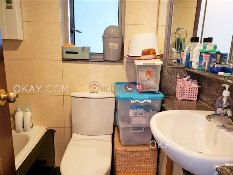 HK$ 33,000/ 月-泓都西區3房2廁,海景,星級會所,露台泓都出租單位