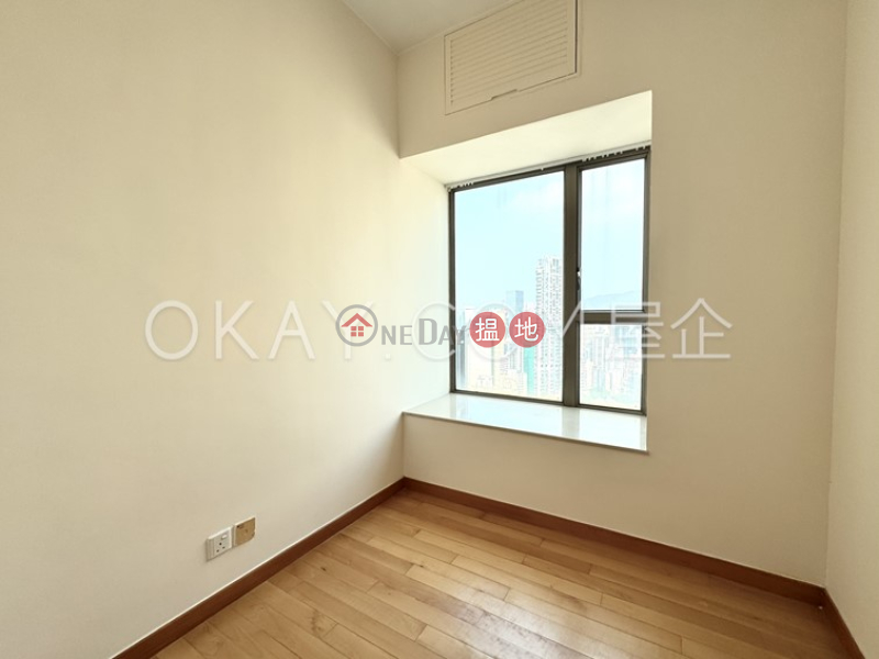 HK$ 1,750萬尚翹峰1期3座-灣仔區3房2廁,極高層,星級會所,露台尚翹峰1期3座出售單位