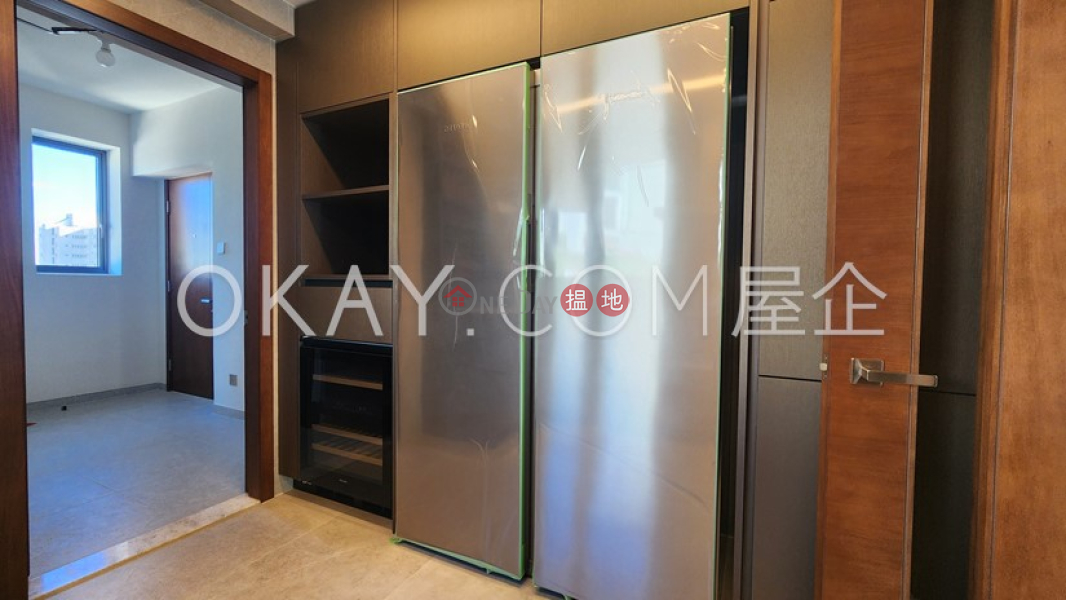 HK$ 61,000/ month Victoria Garden Block 1 | Western District, Luxurious 2 bedroom with balcony | Rental