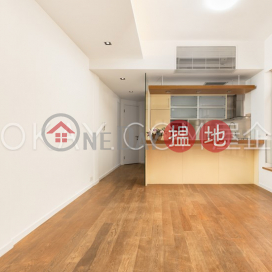 Stylish 3 bedroom on high floor with rooftop | For Sale