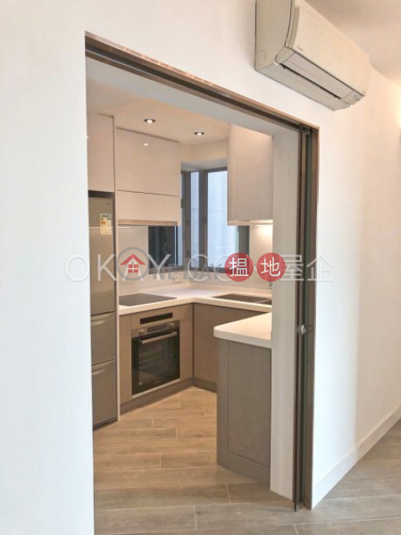 Popular 3 bedroom with sea views | Rental | The Waterfront Phase 1 Tower 2 漾日居1期2座 Rental Listings
