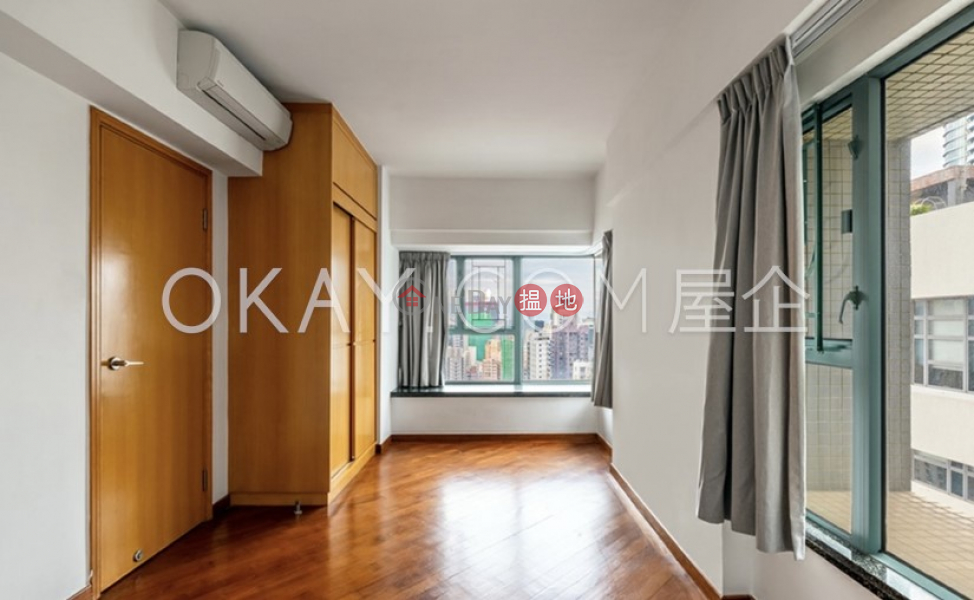 Lovely 2 bedroom in Mid-levels West | Rental | 80 Robinson Road 羅便臣道80號 Rental Listings