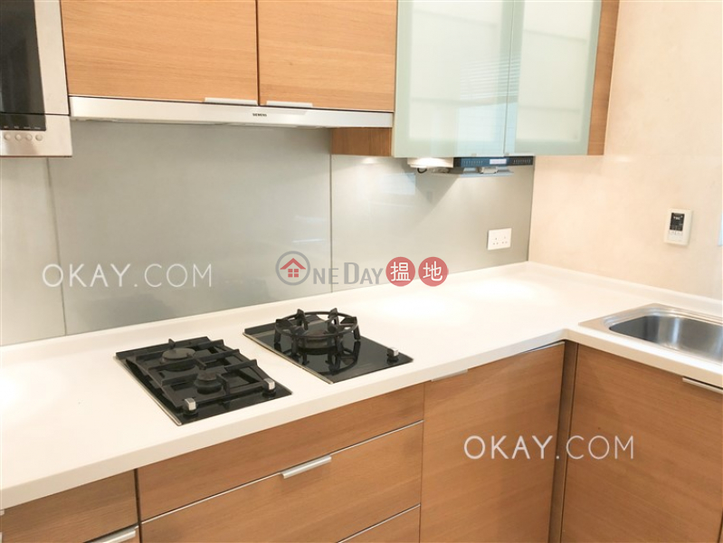 Charming 2 bedroom with balcony | For Sale, 22 Johnston Road | Wan Chai District Hong Kong, Sales HK$ 15M