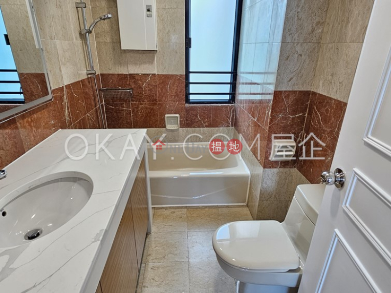 Stylish 4 bedroom with balcony & parking | For Sale | Tower 1 37 Repulse Bay Road 淺水灣道 37 號 1座 Sales Listings