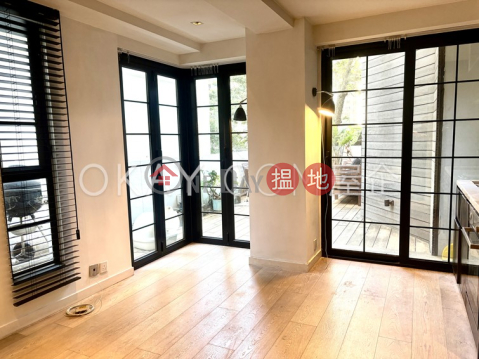 Tasteful 1 bedroom with terrace | For Sale | Tai Hing Building 太慶大廈 _0
