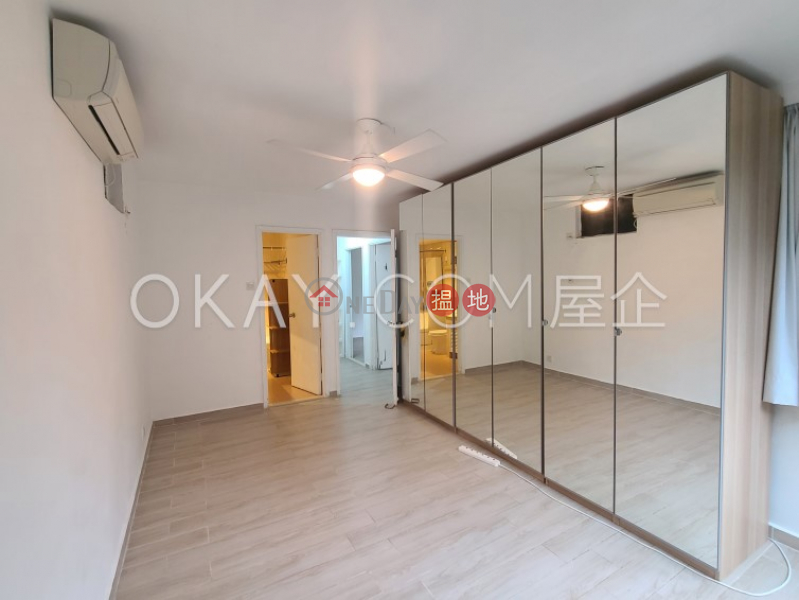 HK$ 48,000/ month, Greenery Garden, Western District Gorgeous 3 bedroom with balcony & parking | Rental