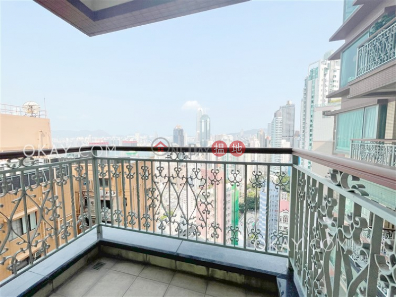 HK$ 49,000/ month 2 Park Road, Western District | Stylish 3 bedroom with sea views & balcony | Rental