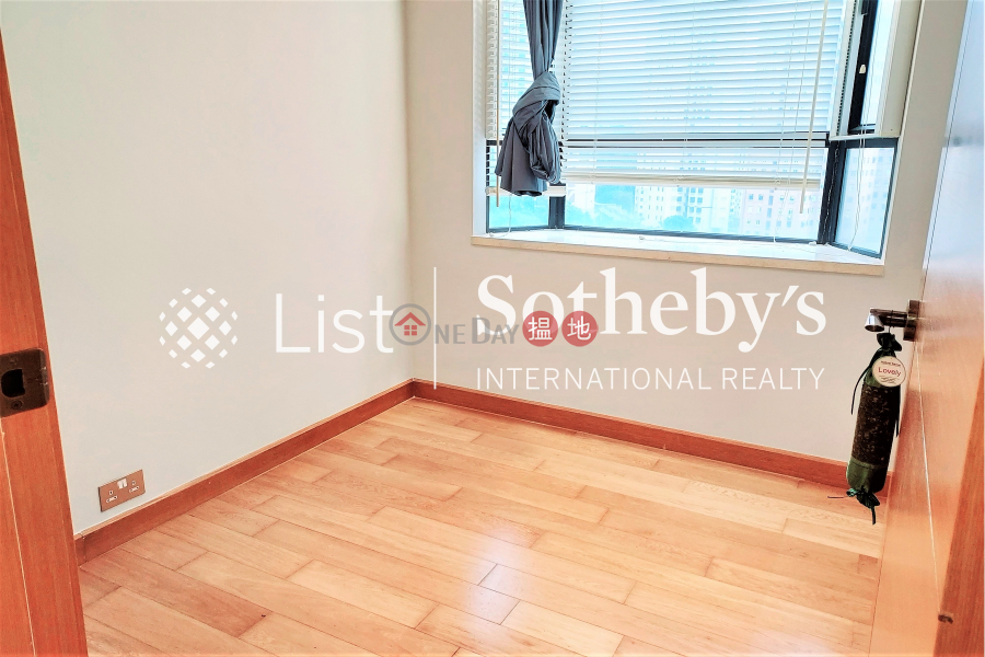 Property for Rent at Ronsdale Garden with 2 Bedrooms, 25 Tai Hang Drive | Wan Chai District | Hong Kong, Rental, HK$ 34,000/ month