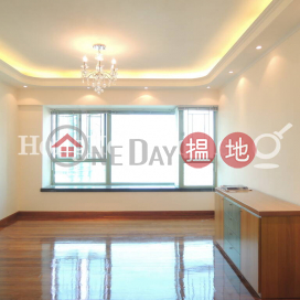 3 Bedroom Family Unit for Rent at Royal Court | Royal Court 皇朝閣 _0