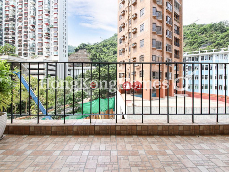 3 Bedroom Family Unit for Rent at Block 1 Phoenix Court, 39 Kennedy Road | Wan Chai District Hong Kong, Rental | HK$ 37,000/ month