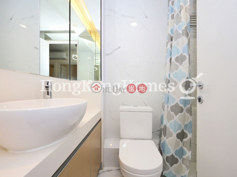 2 Bedroom Unit for Rent at Centrestage 108 Hollywood Road | Central District Hong Kong, Rental | HK$ 22,500/ month