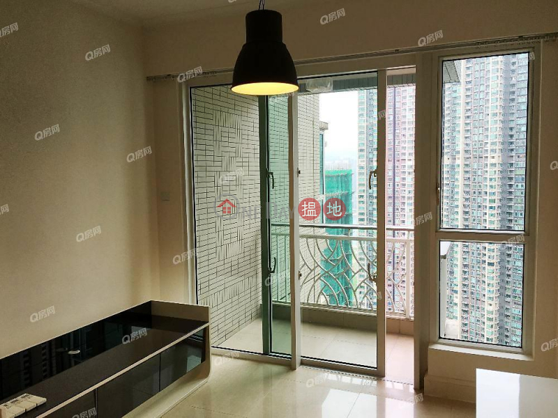 Property Search Hong Kong | OneDay | Residential | Rental Listings | Florence (Tower 1 - R Wing) Phase 1 The Capitol Lohas Park | 3 bedroom High Floor Flat for Rent