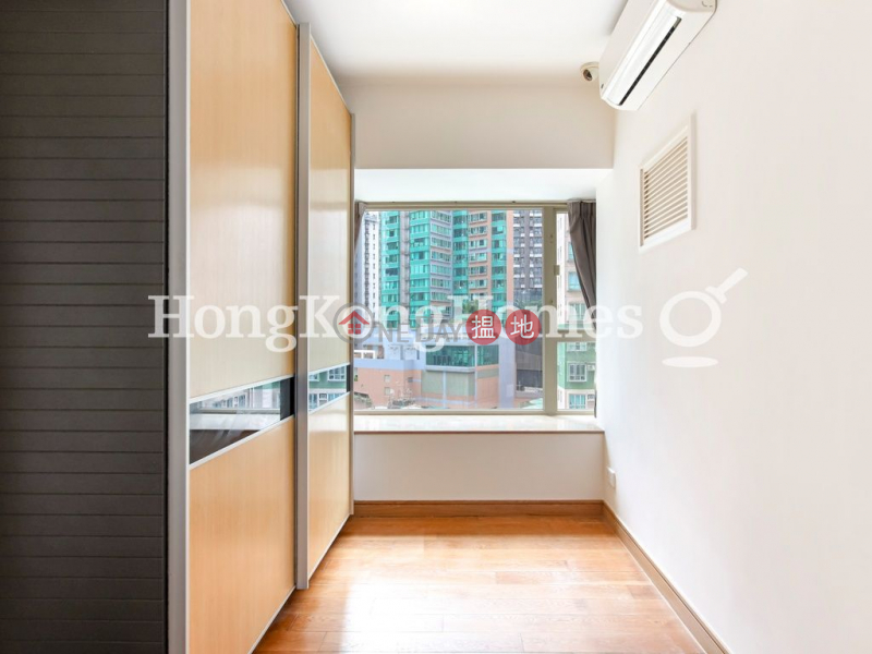 HK$ 34,000/ month | Centrestage | Central District 3 Bedroom Family Unit for Rent at Centrestage