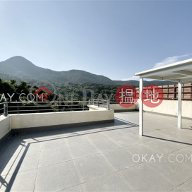 Nicely kept house with rooftop, terrace & balcony | Rental | Mau Po Village 茅莆村 _0