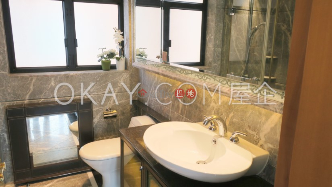 Unique 3 bedroom with harbour views & balcony | Rental | The Arch Sun Tower (Tower 1A) 凱旋門朝日閣(1A座) Rental Listings