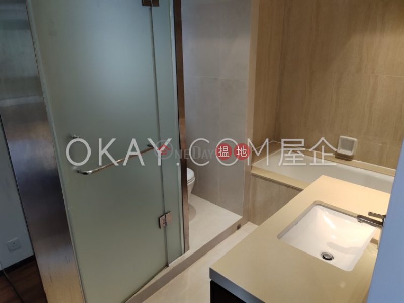 Gorgeous 3 bedroom on high floor with parking | For Sale | Tavistock II 騰皇居 II Sales Listings