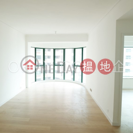Unique 2 bedroom with parking | Rental, Hillsborough Court 曉峰閣 | Central District (OKAY-R25086)_0