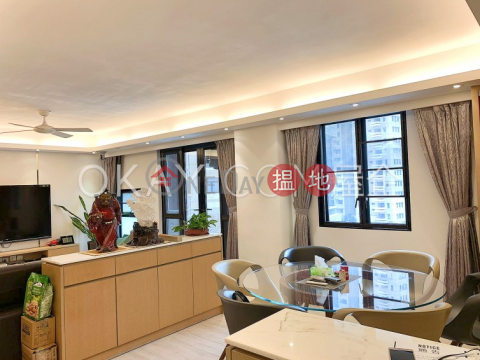 Nicely kept 3 bedroom with balcony & parking | Rental | Block 45-48 Baguio Villa 碧瑤灣45-48座 _0