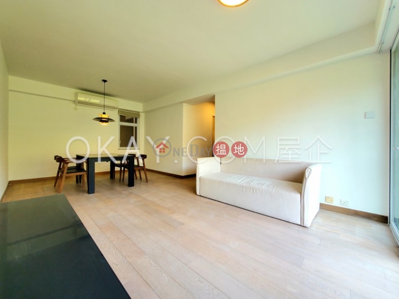 香港搵樓|租樓|二手盤|買樓| 搵地 | 住宅出租樓盤3房2廁,極高層,連車位,露台龍華花園出租單位